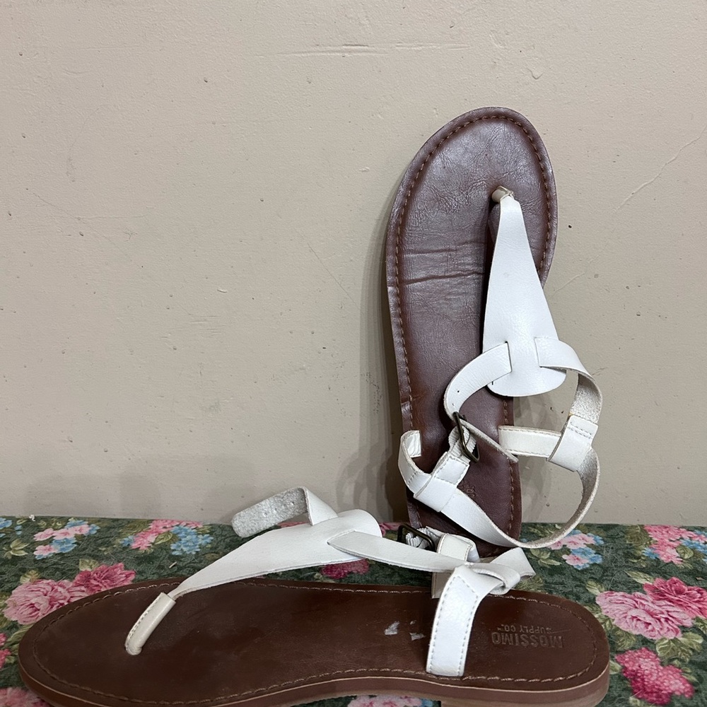 Mossimo Supply Co. White and Brown Sandals